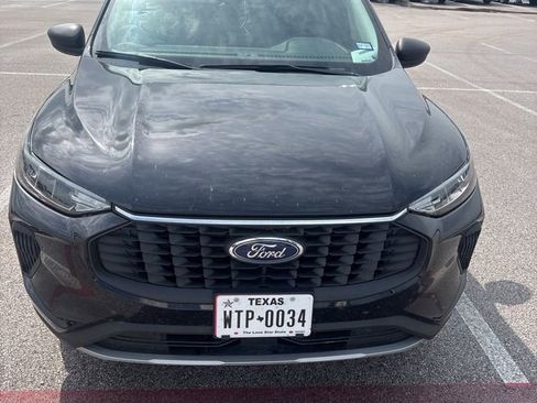 Used 2025 Ford Escape Active image 4