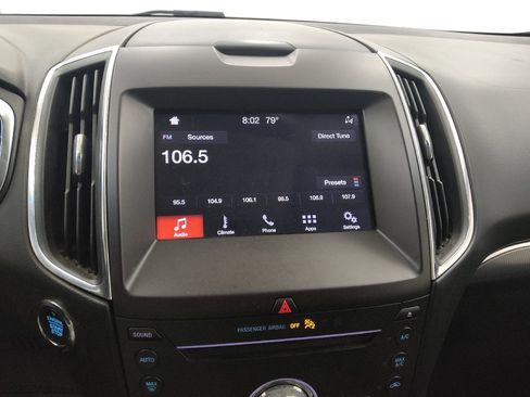 Used 2019 Ford Edge Titanium w/ Cold Weather Package AWD/4WD image 25