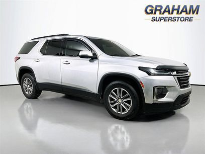 Used 2022 Chevrolet Traverse LT