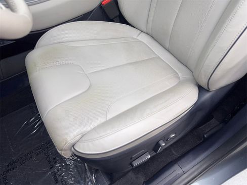 Used 2023 Hyundai Palisade Limited image 27