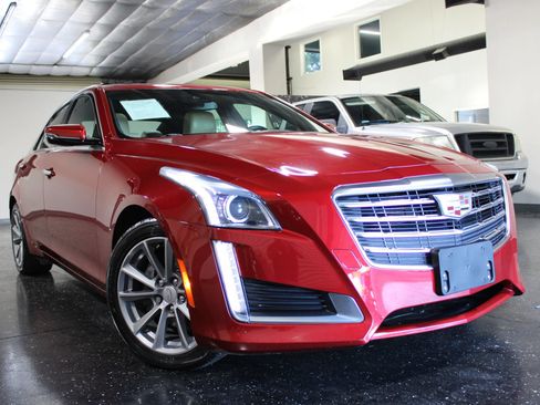 Used 2018 Cadillac CTS Luxury RWD image 41