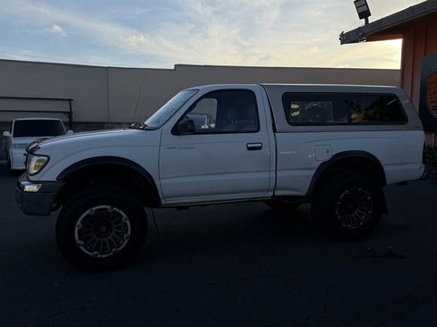Used 1999 Toyota Tacoma 4x4 Regular Cab image 12
