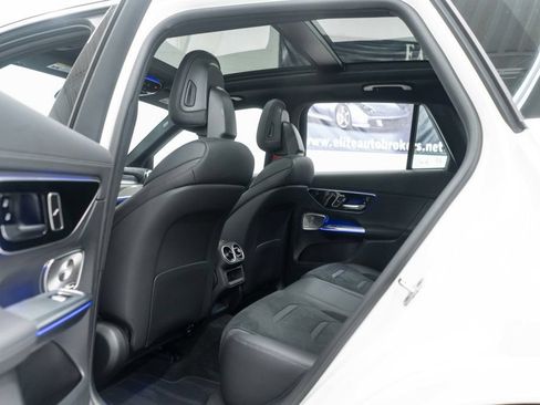 Used 2025 Mercedes-Benz GLC 63 AMG S image 38
