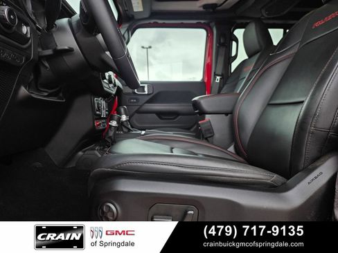 Used 2025 Jeep Wrangler Unlimited Rubicon AWD/4WD image 10