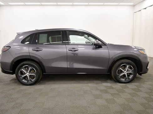 Certified 2024 Honda HR-V EX-L image 9