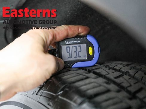 Used 2022 Ford Explorer XLT w/ Equipment Group 202A image 26