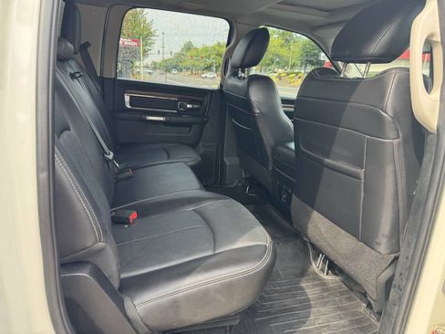 Used 2018 RAM 1500 Laramie w/ Convenience Group image 14