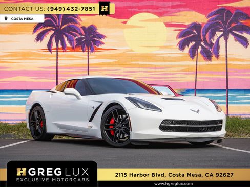 Used 2019 Chevrolet Corvette Stingray Coupe image 1