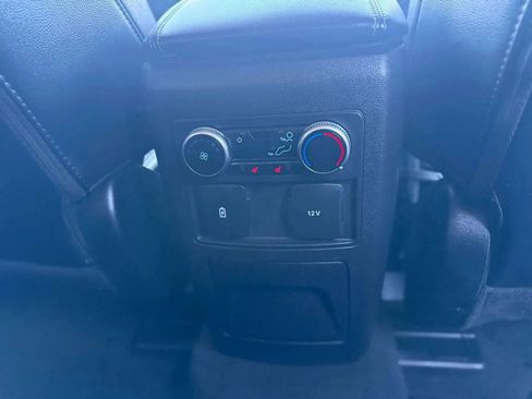 Used 2023 Ford Explorer Limited AWD/4WD image 24