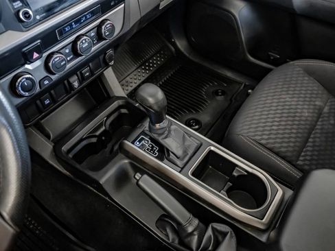 Used 2023 Toyota Tacoma SR5 w/ Trail Edition image 23