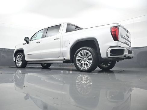 Used 2022 GMC Sierra 1500 Denali w/ Denali Reserve Package AWD/4WD image 27
