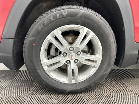 Used 2022 GMC Terrain SLE w/ Driver Convenience Package image 12