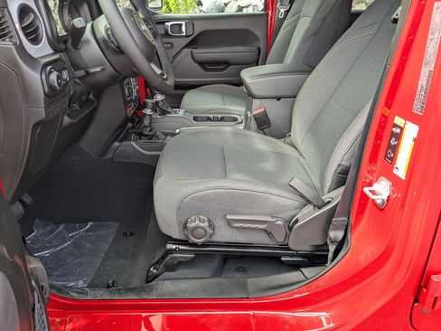 New 2025 Jeep Wrangler Unlimited Sport image 12