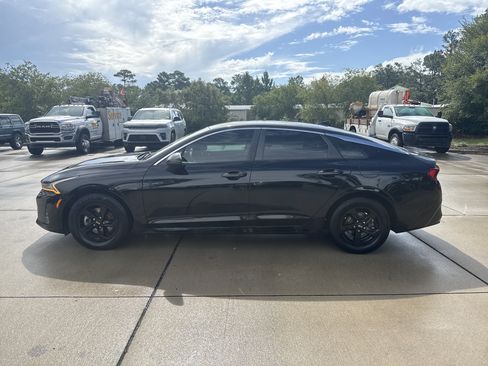 Used 2021 Kia K5 LXS FWD image 6
