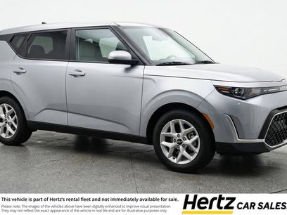 Used 2025 Kia Soul LX w/ LX Technology Package