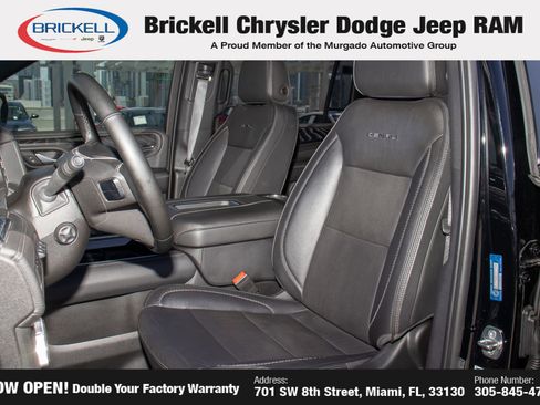 Used 2023 GMC Yukon XL Denali image 16