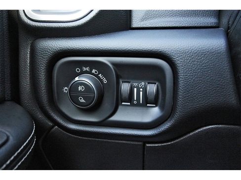 Used 2025 RAM 2500 Laramie image 19