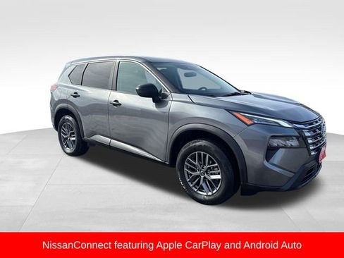 Used 2024 Nissan Rogue S image 9