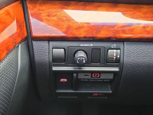 Used 2012 Subaru Outback 2.5i Limited w/ Moonroof Pkg image 22