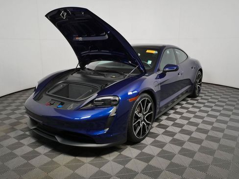 Used 2023 Porsche Taycan RWD image 34