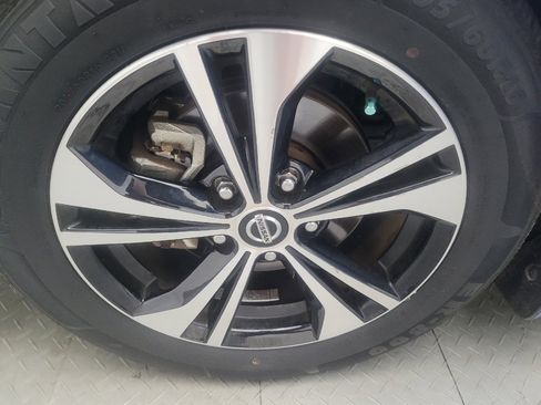 Used 2021 Nissan Sentra SV FWD image 31