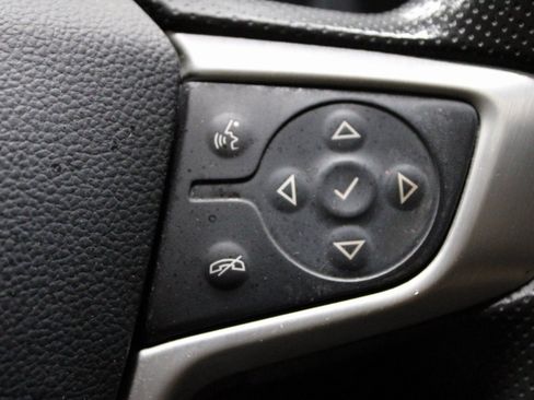 Used 2023 GMC Acadia SLE w/ Driver Convenience Package image 30