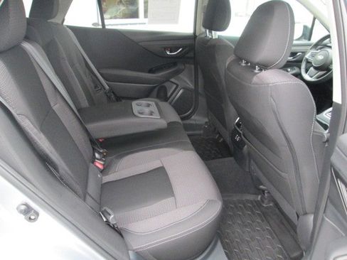 Used 2024 Subaru Outback Premium image 13