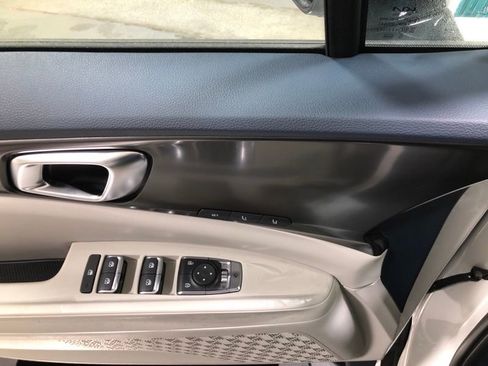 New 2026 Kia Carnival SX image 21