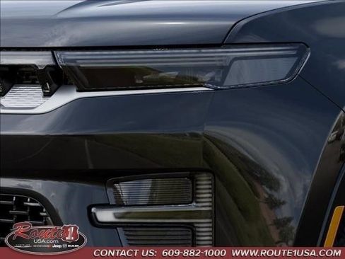 New 2026 Jeep Grand Wagoneer L 4WD image 11