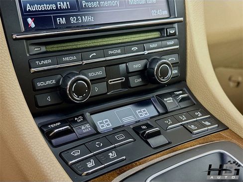 Used 2013 Porsche 911 Carrera S image 10