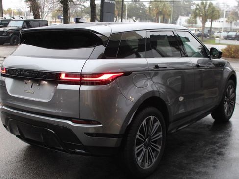 Certified 2026 Land Rover Range Rover Evoque Dynamic SE image 7