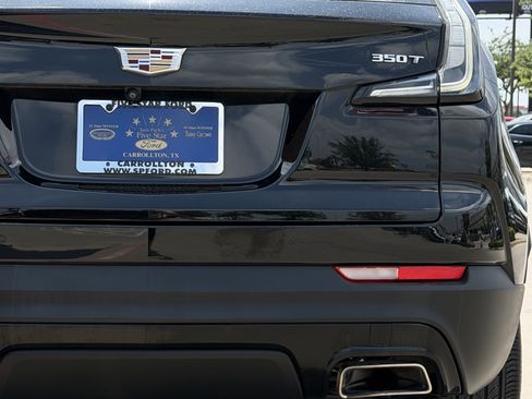 Used 2022 Cadillac XT4 Sport w/ Enhanced Visibility Package FWD image 6