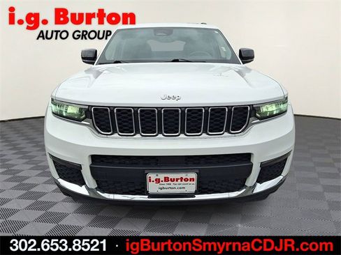 Used 2022 Jeep Grand Cherokee L Limited image 2