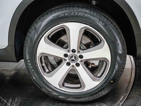 Certified 2022 Mercedes-Benz GLC 300 image 10