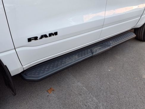 Used 2023 RAM 1500 Laramie image 10