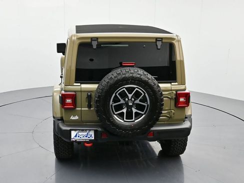 New 2026 Jeep Wrangler Unlimited Rubicon w/ Steel Bumper Group AWD/4WD image 16