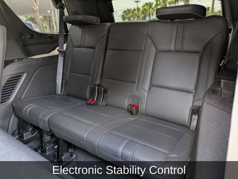 Used 2023 Chevrolet Tahoe RST AWD/4WD image 17