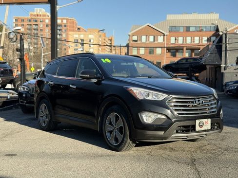 Used 2014 Hyundai Santa Fe GLS image 41