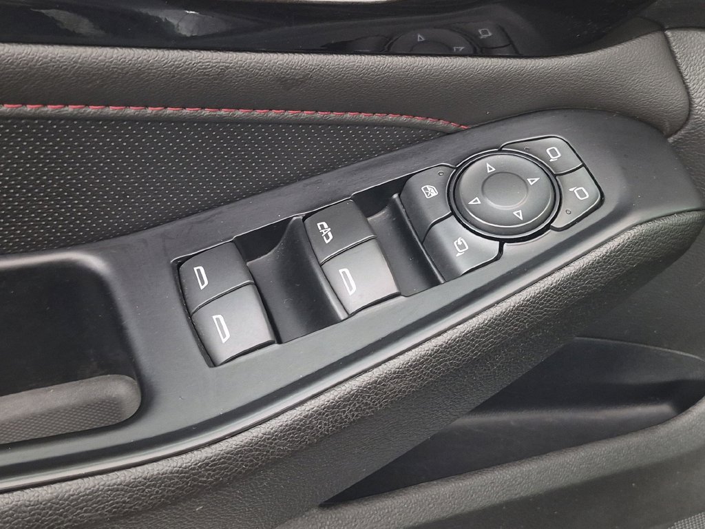 Used 2023 Chevrolet Traverse RS AWD/4WD image 14