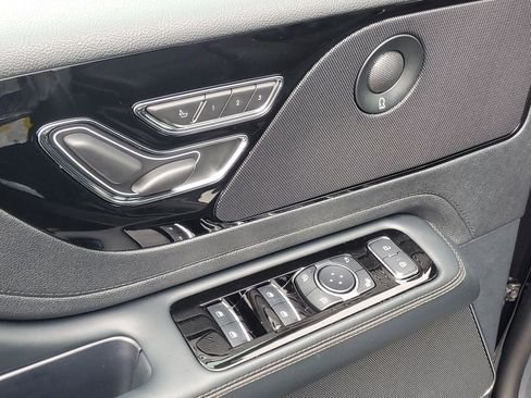 New 2026 Lincoln Aviator Reserve image 9