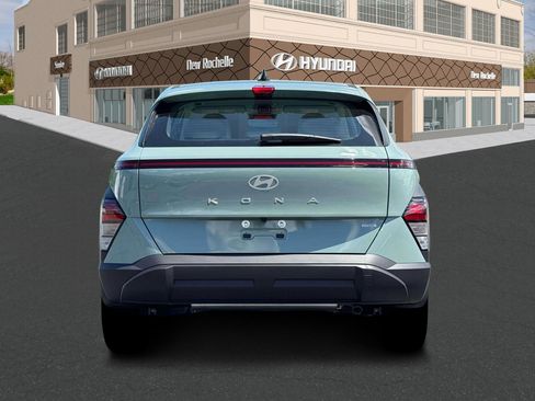 New 2026 Hyundai Kona SE image 6
