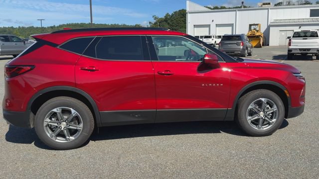 New 2026 Chevrolet Blazer LT w/ LPO, Floor Liner Package AWD/4WD image 9