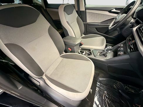 Used 2022 Volkswagen Taos S FWD image 15