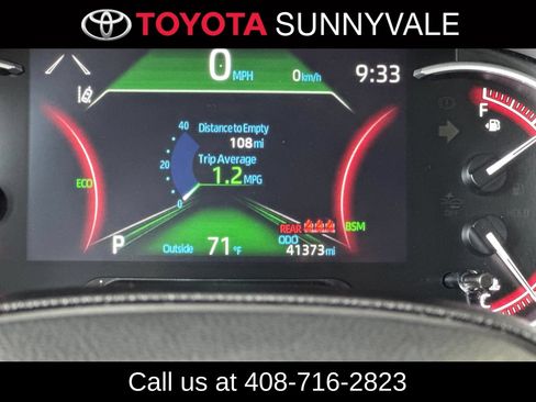Used 2024 Toyota RAV4 XLE FWD image 29