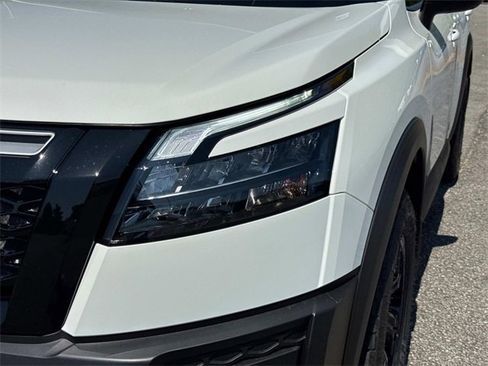 New 2025 Nissan Pathfinder Rock Creek image 10