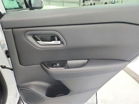 New 2026 Nissan Rogue SV image 37