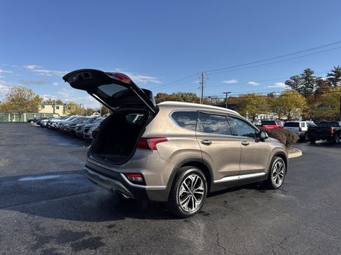 Used 2019 Hyundai Santa Fe Limited image 32
