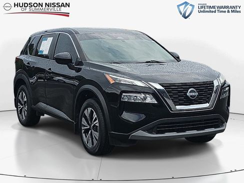 Used 2023 Nissan Rogue SV FWD image 1