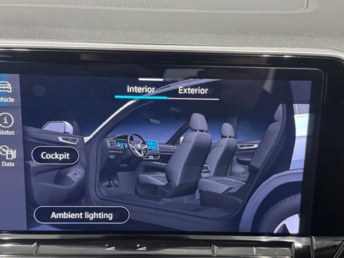 Used 2024 Volkswagen Atlas SE image 42