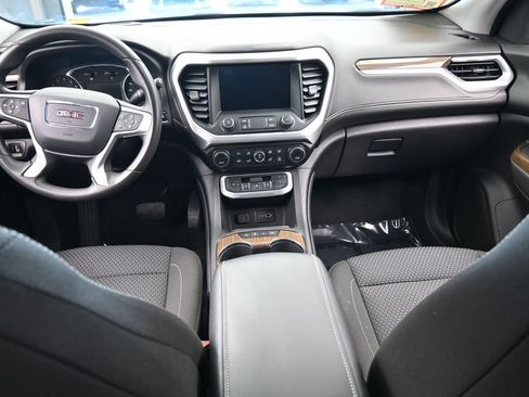 Used 2023 GMC Acadia SLE w/ Driver Convenience Package image 40